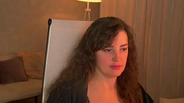 AureliaVane Adlı Modelin Canlı XXX Sohbeti