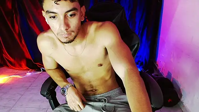 dante_18cm_ Show in webcam
