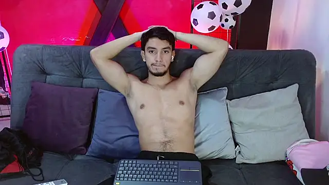 dante_18cm_ Pertunjukan Webcam