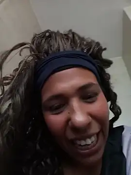 Ivon_Cn Webbikameraesitys
