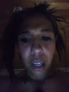 Chat XXX ao vivo de Ivon_C