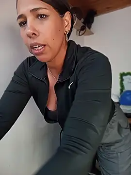 Ivon_C's Webcam Show