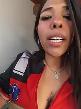 Show modela Ivon_C na web-kameri