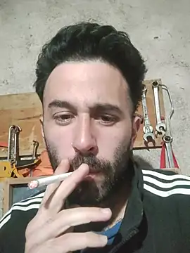 ferch0o12: διαδικτυακό σόου στην κάμερα