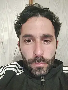 ferch0o12: διαδικτυακό σόου στην κάμερα