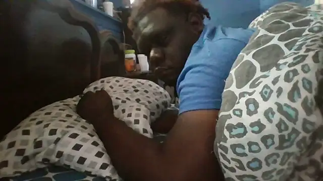 darkdadaaa's Webcam Show