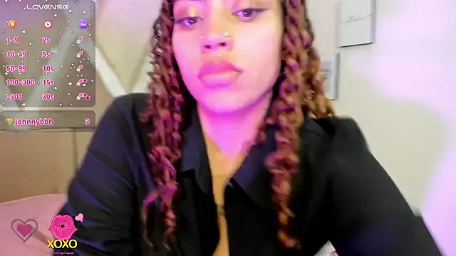 Tequilaaa11's Live XXX Chat