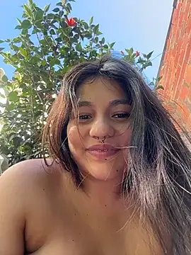 Emily_Gomezz's Webcam Show