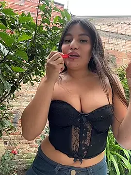 Show Webcam de Emily_Gomezz