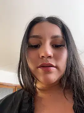 XXX chat uživo modela Emily_Gomezz