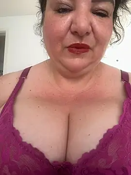 curvymilfmicha Webcam-Show