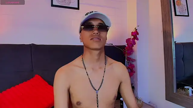 عرض كام Alan_Colthon