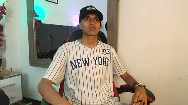 Alan_Colthon Pertunjukan Webcam