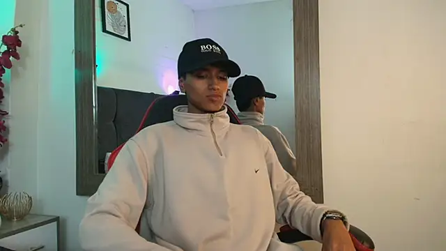 Alan_Colthon webcam show