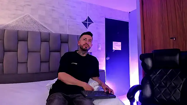 Pokazy przed kamerką – StevenAndLaura