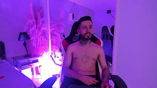 StevenAndLaura Webcam-Show