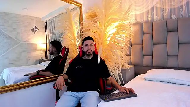StevenAndLaura Шоу с уебкамера