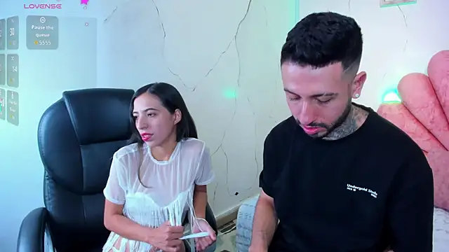 StevenAndLaura Webcam-Show