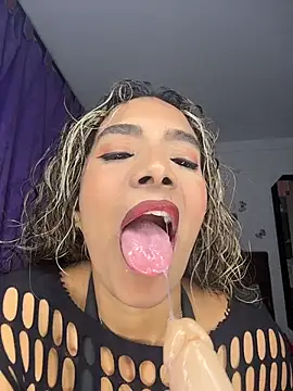 Chat XXX Live collins_megan96
