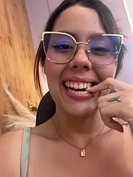 Veravantemp's Live XXX Chat