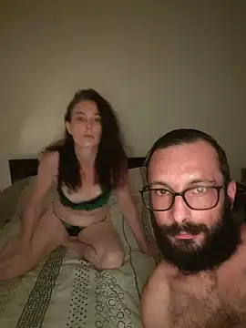 Show modela suricateloca na web-kameri