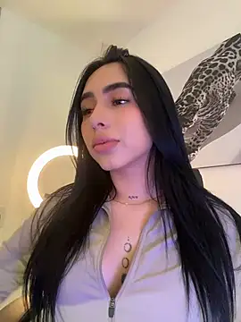 Chat XXX en directo de IsabellaNoir_