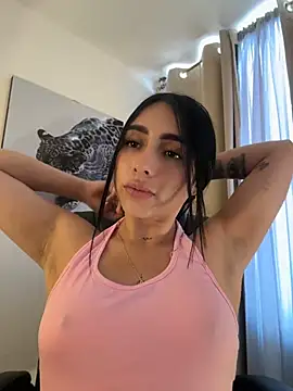 Chat +18 de IsabellaNoir_ ao vivo