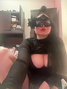 Show modela gattitta29 na web-kameri