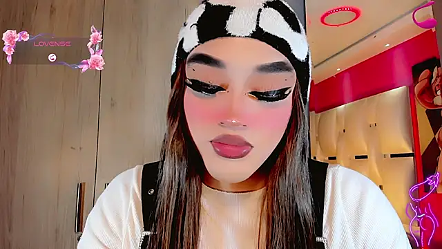 Pokazy przed kamerką – Camila_Vasquezz1