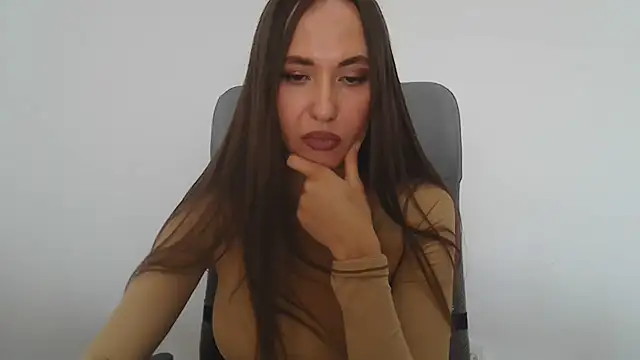 XXX chat uživo modela Solazola23