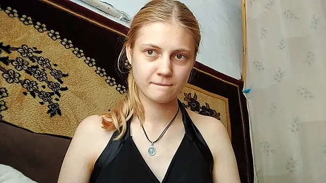 LunaLadayn Webbikameraesitys