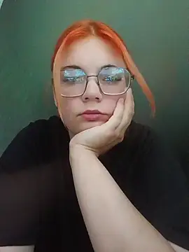 Show modela LoisFox na web-kameri