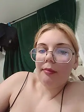 Chat +18 de LoisFox ao vivo