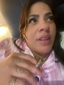 Stherphaniee Webcam Show