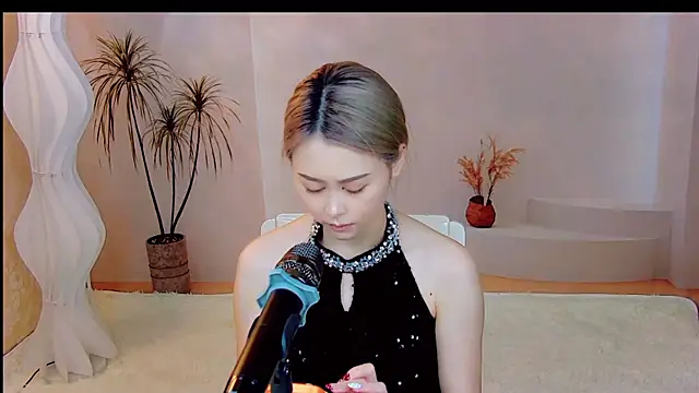 yaya_888 Webcam show