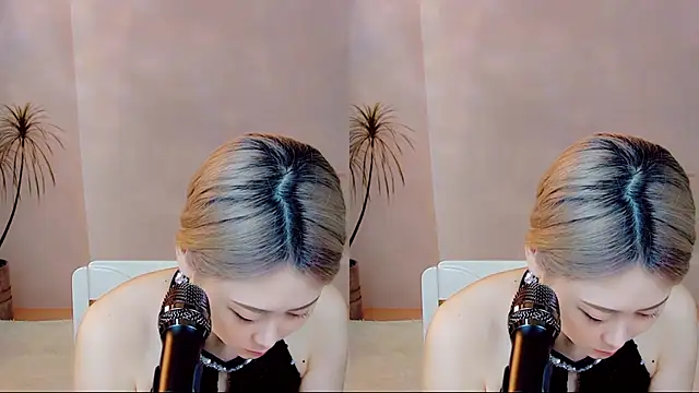 yaya_888 网络视讯表演