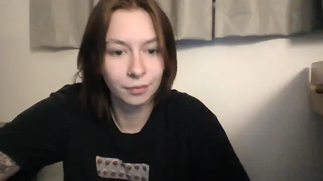 Chat XXX en directo de JuicyErika