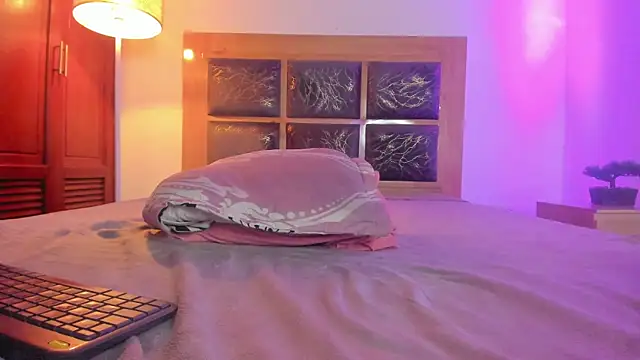 Chat soba uživo modela Zoe_sky1