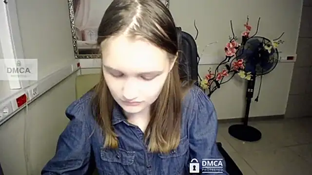 XXX chat uživo modela _donnaSia_