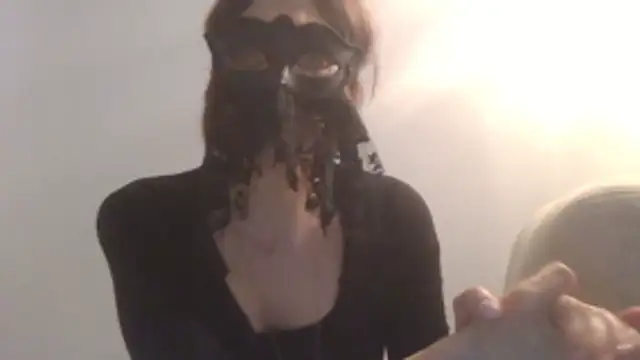 HelenTiAscolta Live XXX-chat