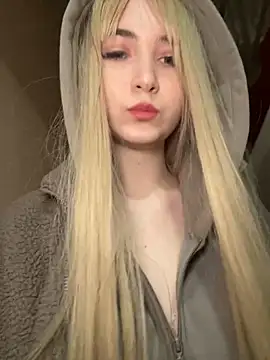 MarlboroWeb's Webcam Show