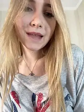 MarlboroWeb – Naživo XXX chat