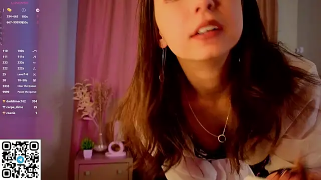 NerixalVire Live XXX-chat