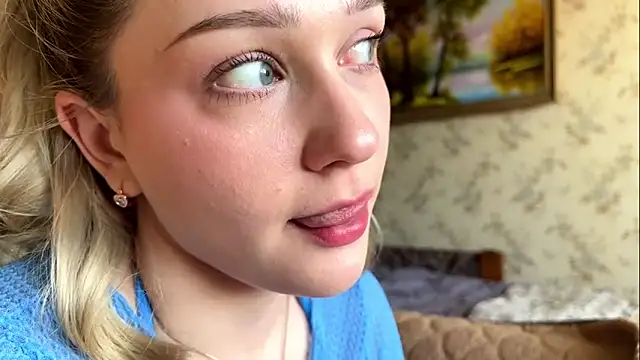AlisiaStreitmatter: онлайн-секс-чат