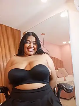 Chat +18 de riley_dolly ao vivo