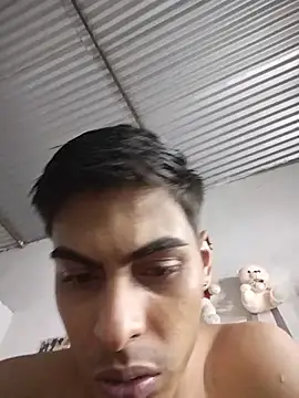 hot_latinox Webcam show