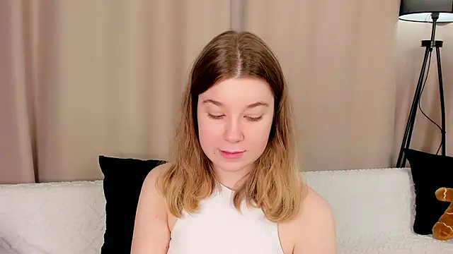 MERRIEMS Show in webcam