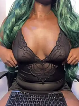 Show de Leylabelle26 na webcam