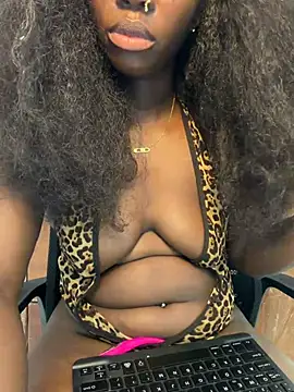 Leylabelle26 – webcam-show