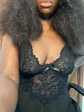 XXX chat uživo modela Leylabelle26